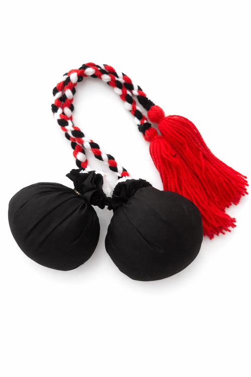 Black Red n White Poi